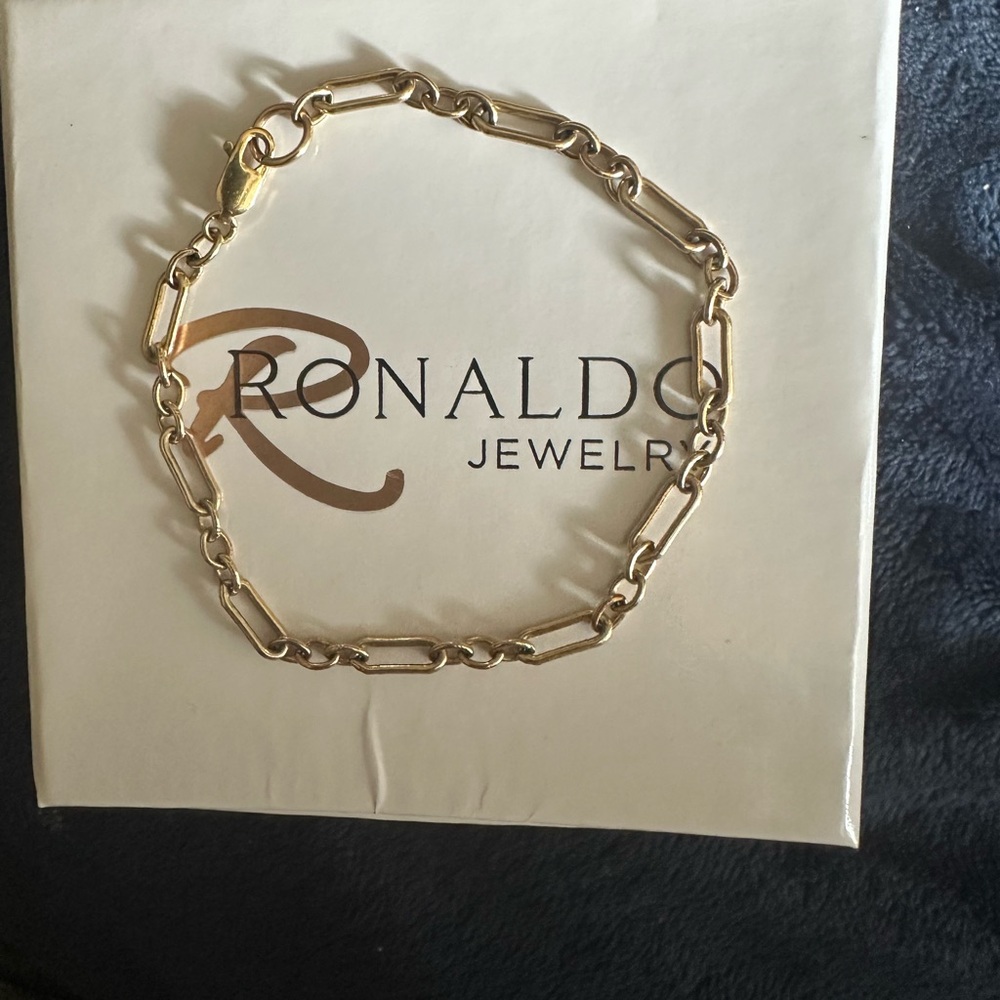 Ronaldo Bracelet “Good works are links that form a chain of love” _ Mother